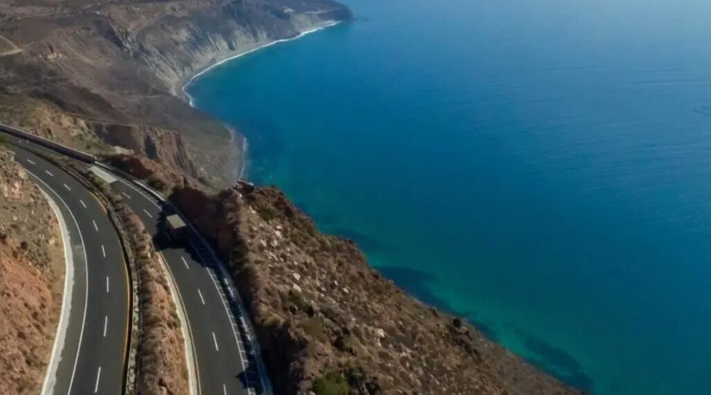 Anuncian obras nocturnas en la autopista Tijuana-Ensenada