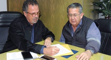 Orden en la aduana de Tijuana beneficia al comercio de autos usados