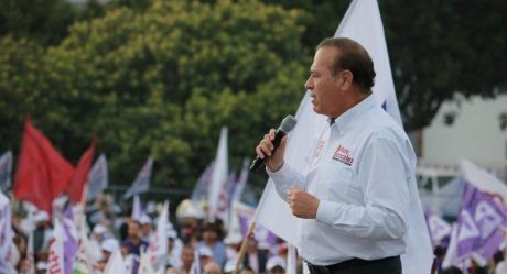 Recibirá Arturo González constancia de mayoría