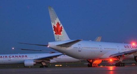 Pasajera de Air Canada se quedó dormida y despertó abandonada en el frío y oscuro avión
