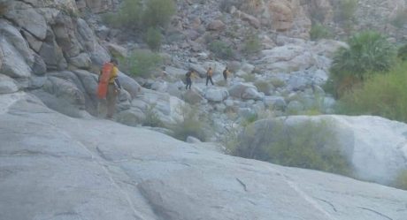 Tras 12 horas recuperan cuerpo de senderista tijuanense en el Cañón de Guadalupe