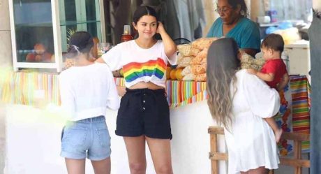 Causa sensación Selena Gómez vacacionando en Sayulita