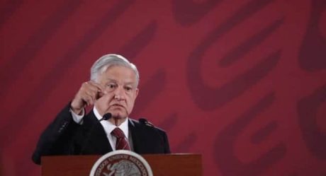 Reconoce López Obrador que está enfermo, tiene hipertensión