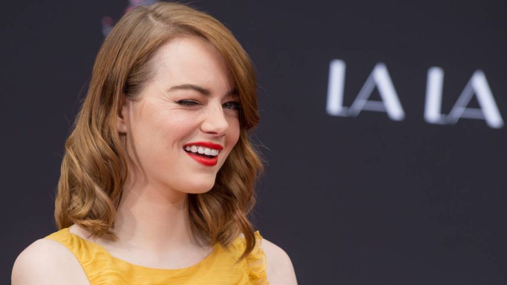 Revelan imagen de Emma Stone como Cruella de Vil