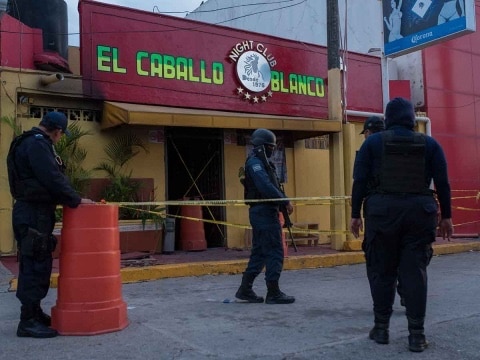 Sube a 28 la cifra de muertos en bar de Veracruz