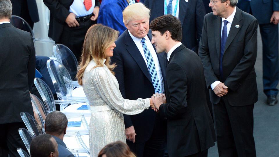 Captan susgestivo beso entre Melania Trump y Justin Trudeau