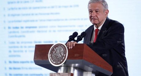 Acusa AMLO que fue registrado con 26 empresas