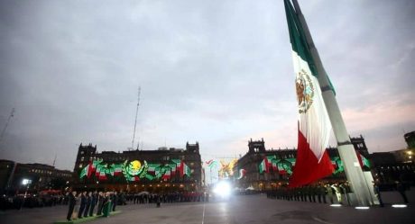 Izan Bandera a media asta por víctimas de los sismos