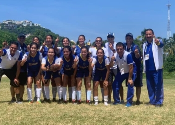 cropped equipofemenil