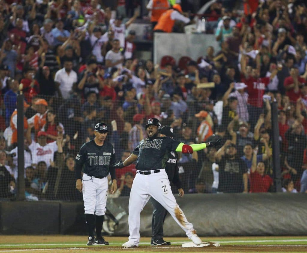 Toros y Acereros séptimo juego del playoff