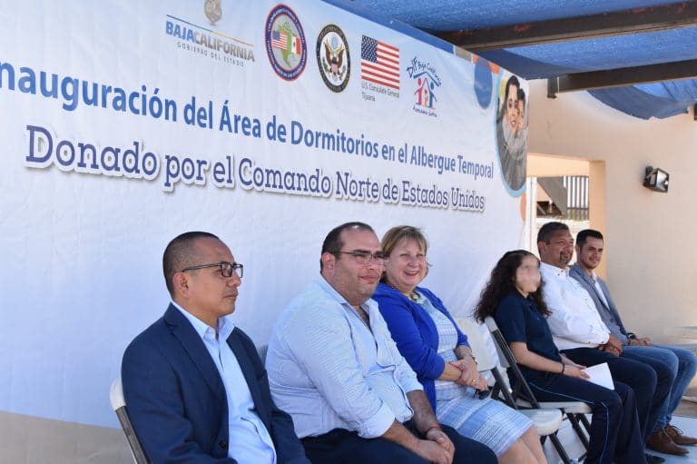 Consulado Americano Y El Comando Norte Entregan Donativo A Dif 4818