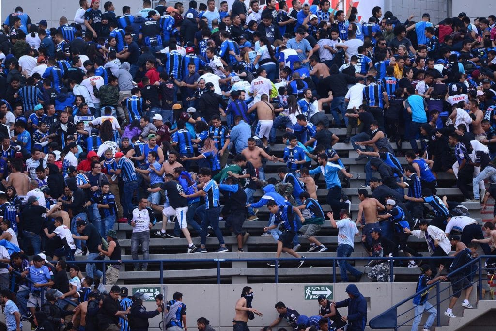 Disturbios en Estadio