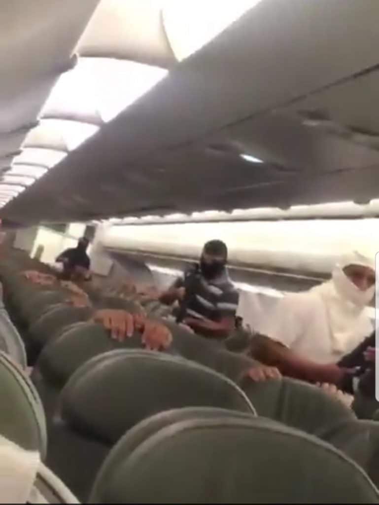 Video en avión de Interjet causó histeria en México