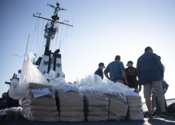 Guardia Costera incautó millones en droga