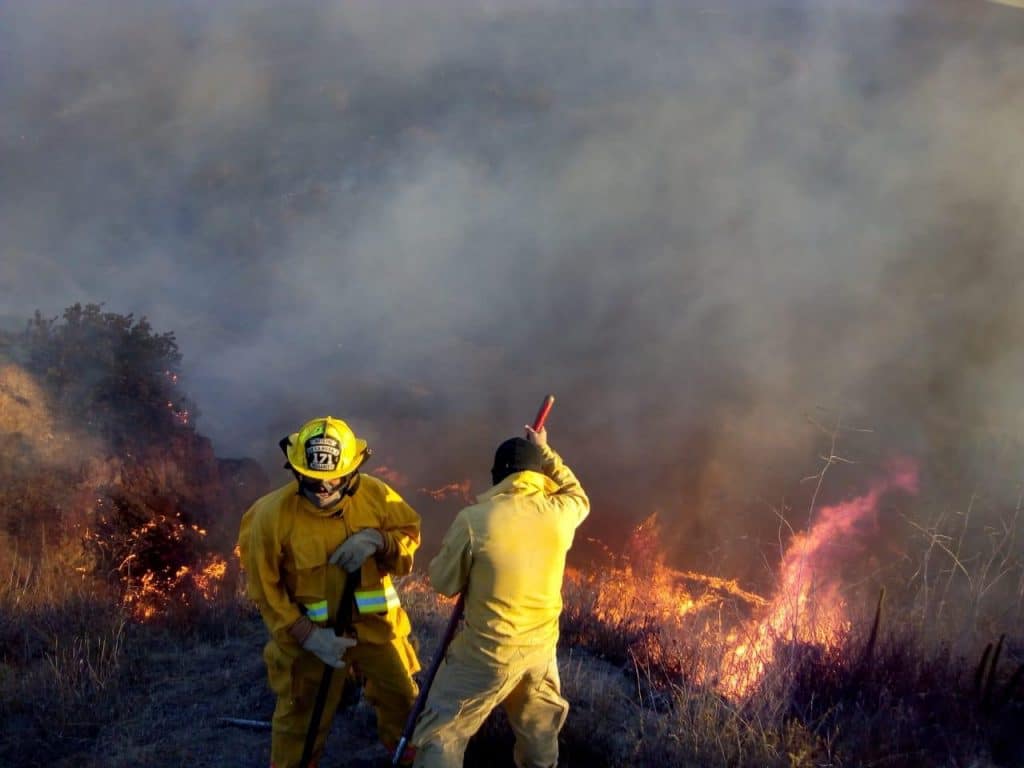 Bajo control incendios en Rosarito