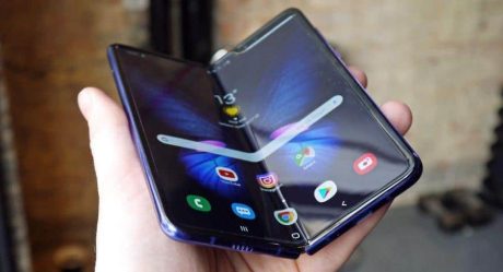 Samsung Galaxy Fold es un super teléfono pero su precio es de locos