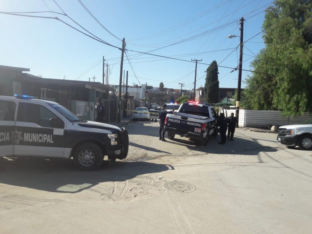 Hombre asesinado al interior de vecindad en Tijuana