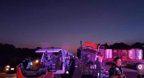 Choque de tráiler y ambulancia deja seis muertos en Yucatán