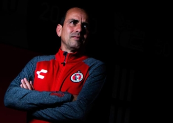 Óscar Pareja deja dirección técnica de Xolos