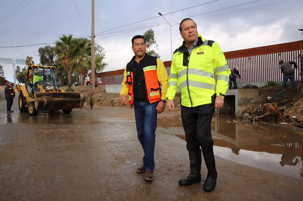 Presidente Municipal recorre zona afectada por la lluvia
