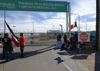 Manifestación en Pemex