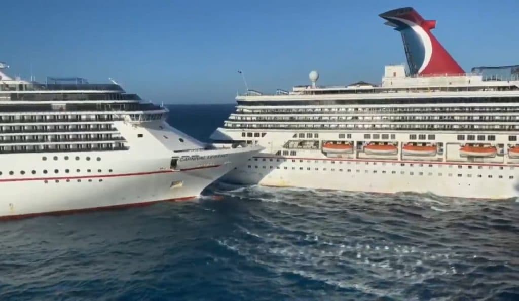 Fuertes vientos provocan choque de cruceros en Cozumel