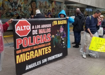 Migrantes denuncian abusos de la policía de Tijuana