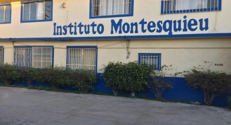 Clausuran escuela ante graves irregularidades