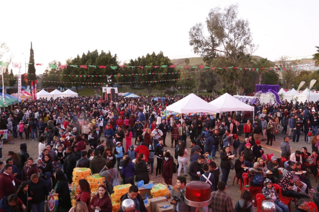 Disfrutan 15 mil ciudadanos de la Posada celebrada en el Parque Morelos