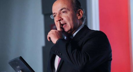 Periodista asegura que Felipe Calderón lo mandó matar