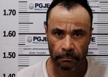 A punta de pistola le robó un jeep y pertenencias a tres mujeres