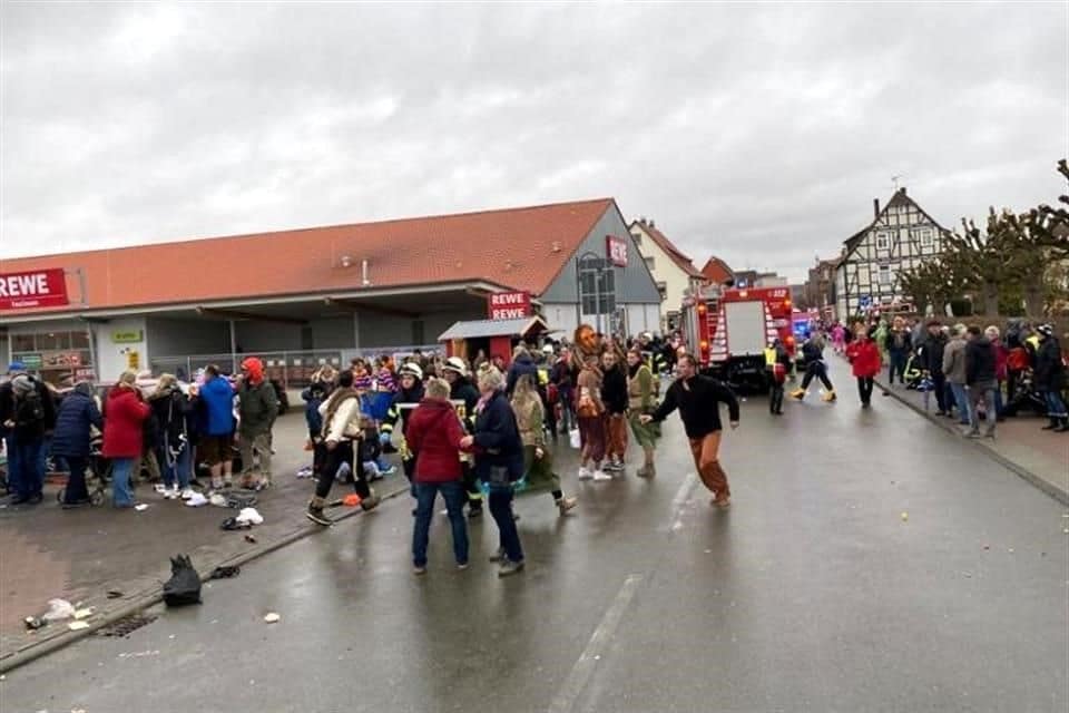 15 heridos tras atropellamiento en Alemania