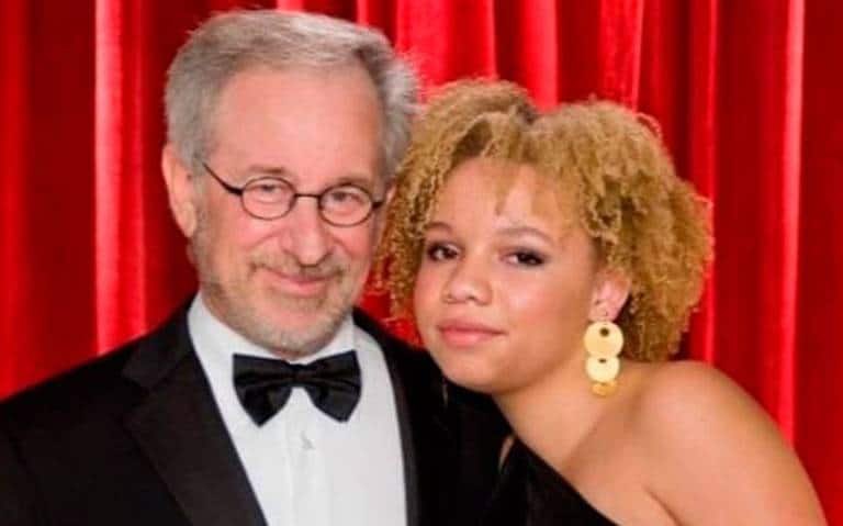 Hija de Steven Spielberg debuta como actriz porno