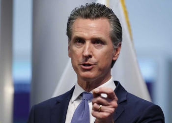 Alarmante panorama para California revela el gobernador Newsom