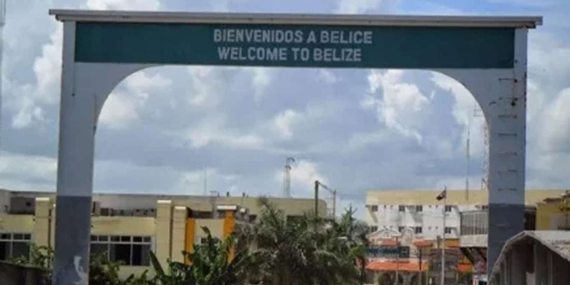 Belice cierra su frontera con México por coronavirus