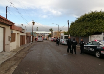 Reportan incendio en vivienda