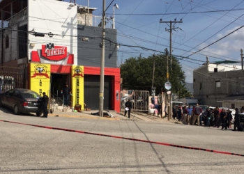 Matan a hombre fuera de abarrotes; van cuatro asesinatos