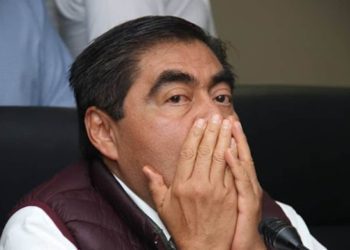 Barbosa recomienda caldo de pollo a los enfermos de coronavirus