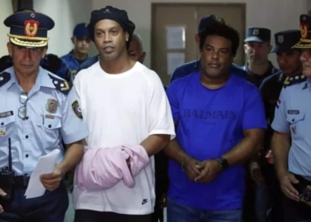 Otra vez Ronaldinho arrestado, ahora junto a su hermano