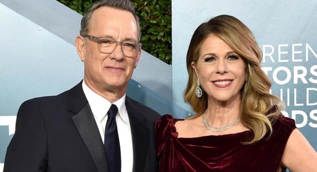 Tom Hanks y Rita Wilson abandonan hospital, continuarán en cuarentena