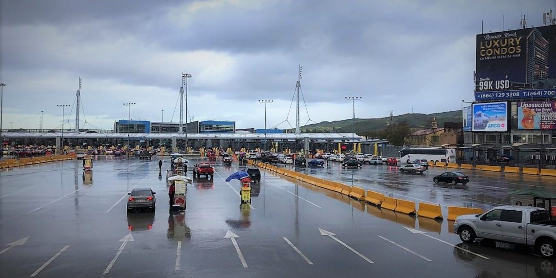México y Estados Unidos cierran frontera, comercio no se verá afectado
