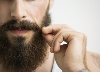 Barba y bigote te hacen vulnerable al coronavirus