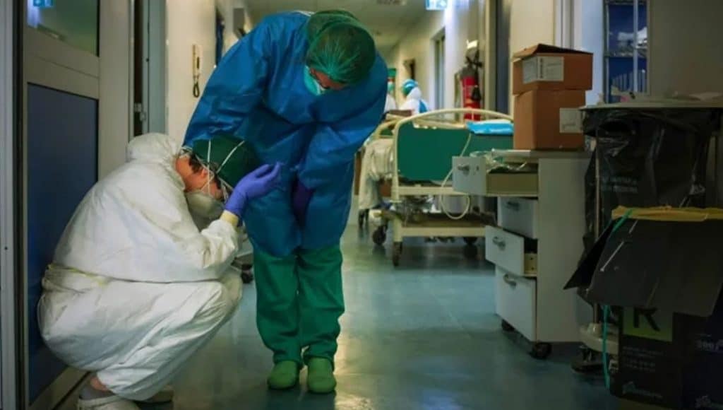 FOTOS: Así es la batalla del personal médico en Italia contra covid-19