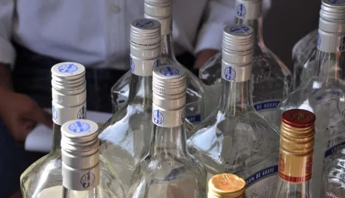 Fallecen 17 personas tras ingerir alcohol adulterado
