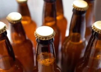 Jaime Rodríguez Calderón suspenderá venta de cerveza si hay filas