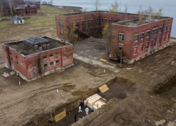 fosa común Isla Hart en Nueva York