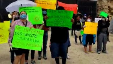 Se manifiestan vecinos contra reapertura de Eco Waste