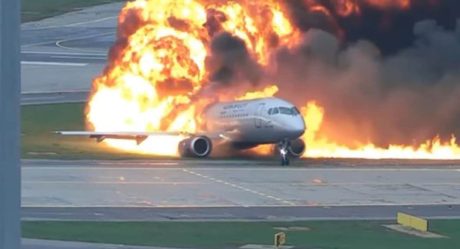 Tras un año, revelan angustioso VIDEO de accidente aéreo