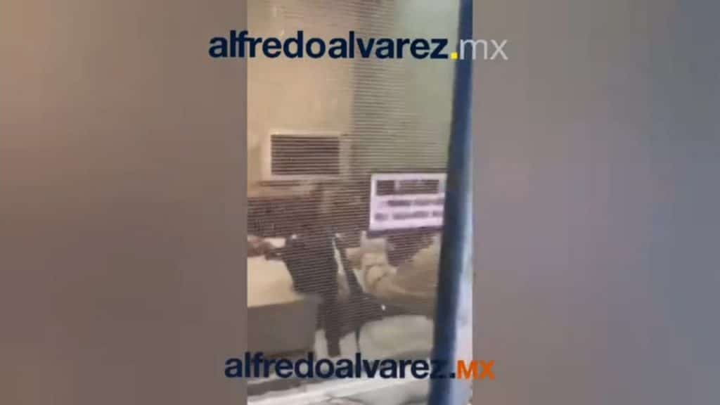 MP de Tijuana viendo pornografía sin atender a los afectados