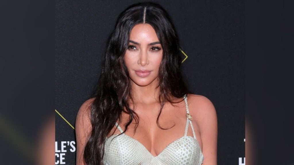 Así apoya Kim Kardashian a Tijuana ante contingencia